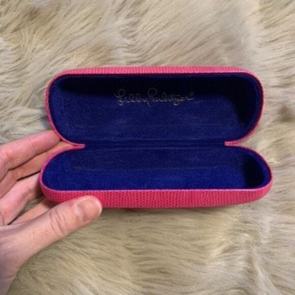 Lilly Pulitzer faux croc hard eyeglass/sunglass case - Picture 3 of 7